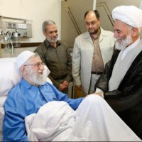 عيادة العلماء والشخصيات للإمام الخامنئي حفظه الله في المستشفى